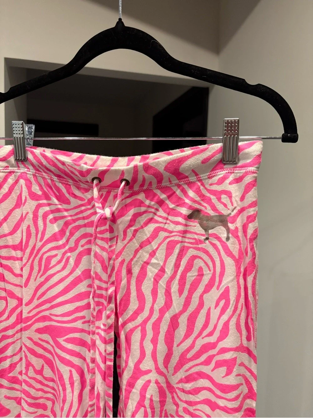 PINK Victoria's Secret Hot Pink and White Zebra Lounge Pants